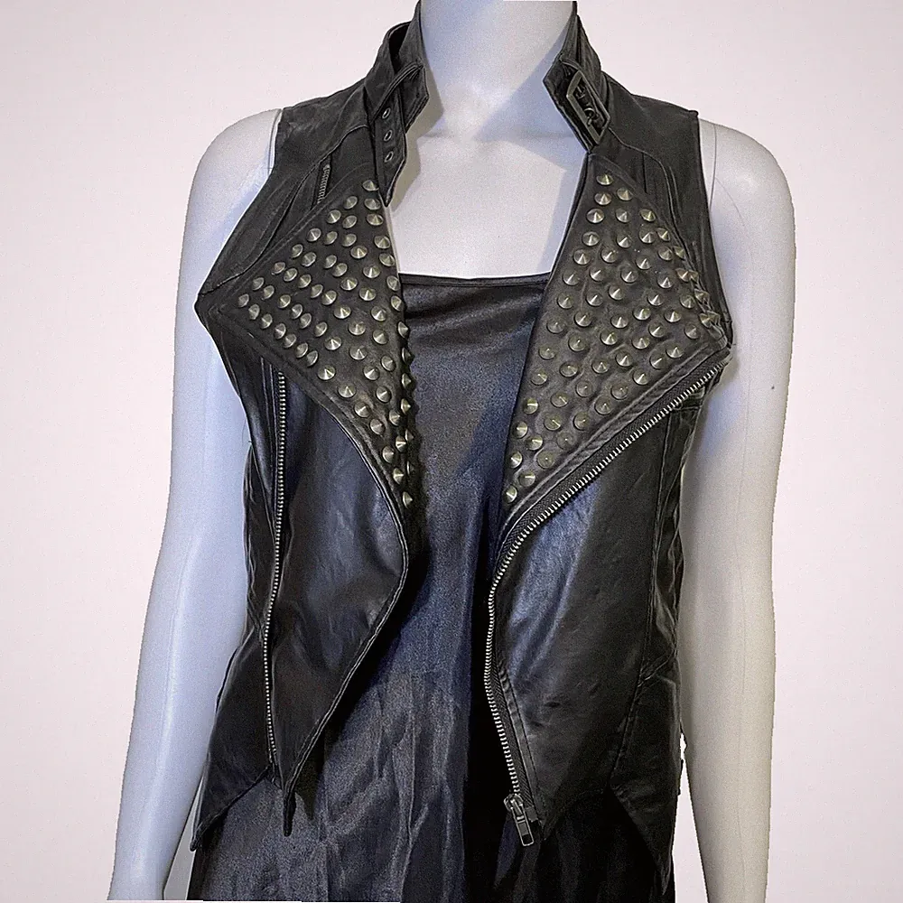 DOUBLE ZERO Studded Faux Vegan Leather Vinyl Vest Black Biker Womens Sz Small